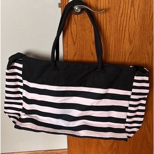 Victoria secret weekender bag